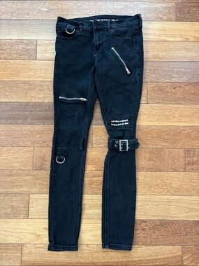 Hot Topic Black Super Skinny Jeans with Studs & Zippers